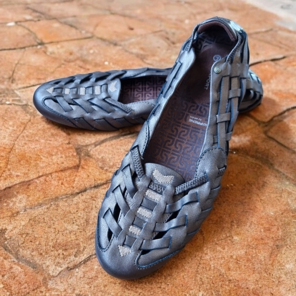 Rockport Leather Slip-On Hurache Sandal Etty Bronze Women's Flats Size 9 M - Picture 2 of 9